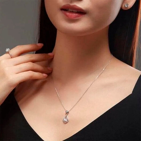 Veera™ Perfect Gift - Twinkling Heart Waterdrop Stone Necklace